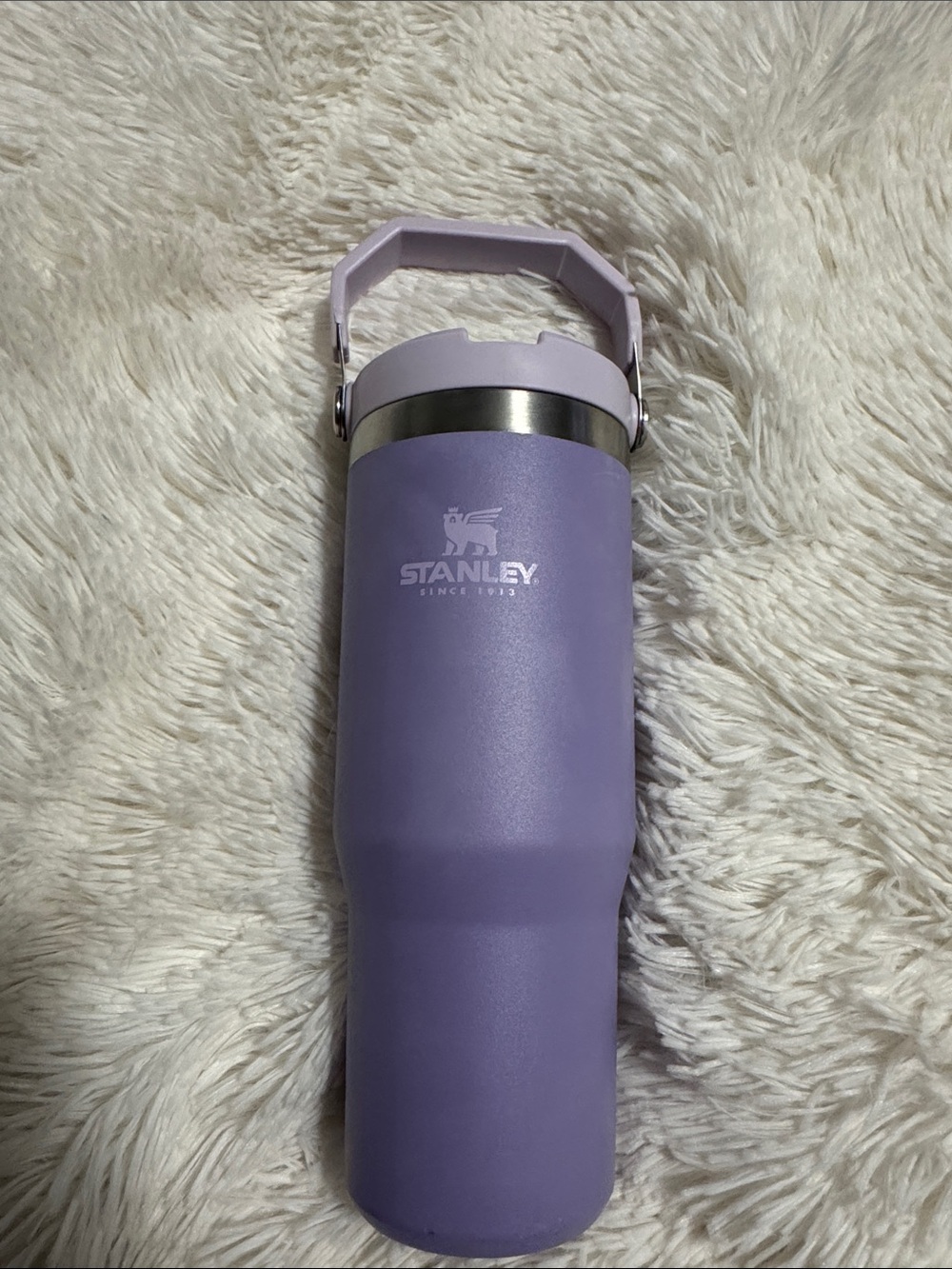 Stanley The IceFlow™ Flip Straw Tumbler | 30 OZ in Lavender - Picture 9 of 16